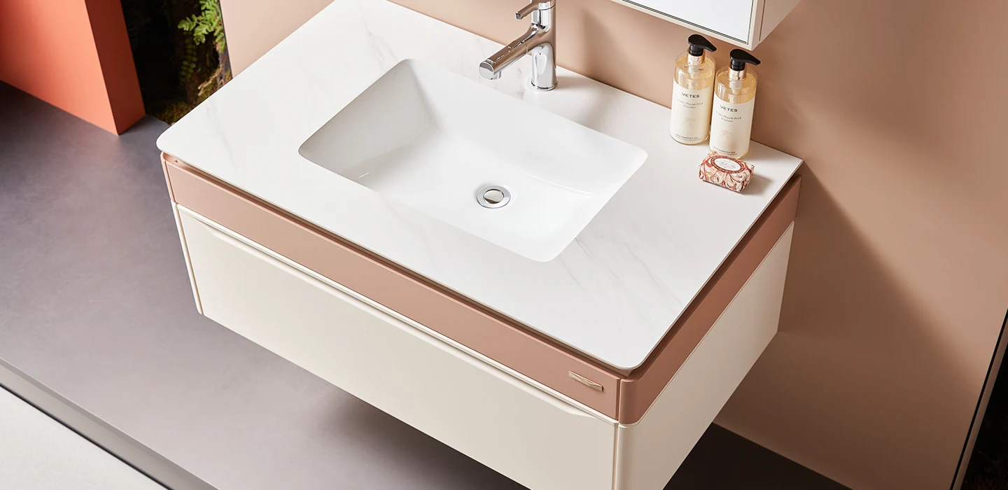 Cream Vanity plwy23045