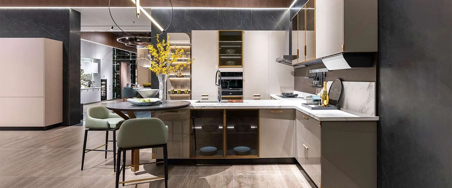 Modern lacquer kitchen plcc22194