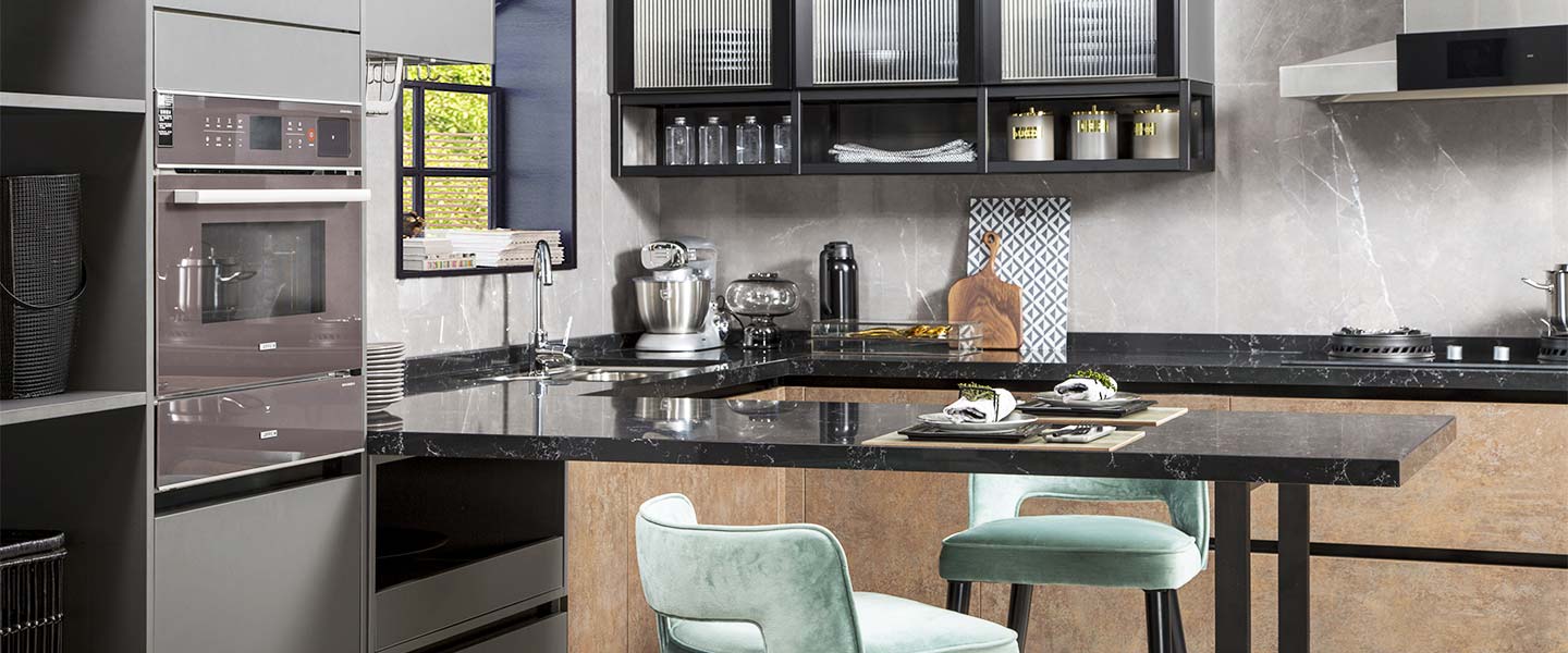 Kitchen Cabinets PLCC19019